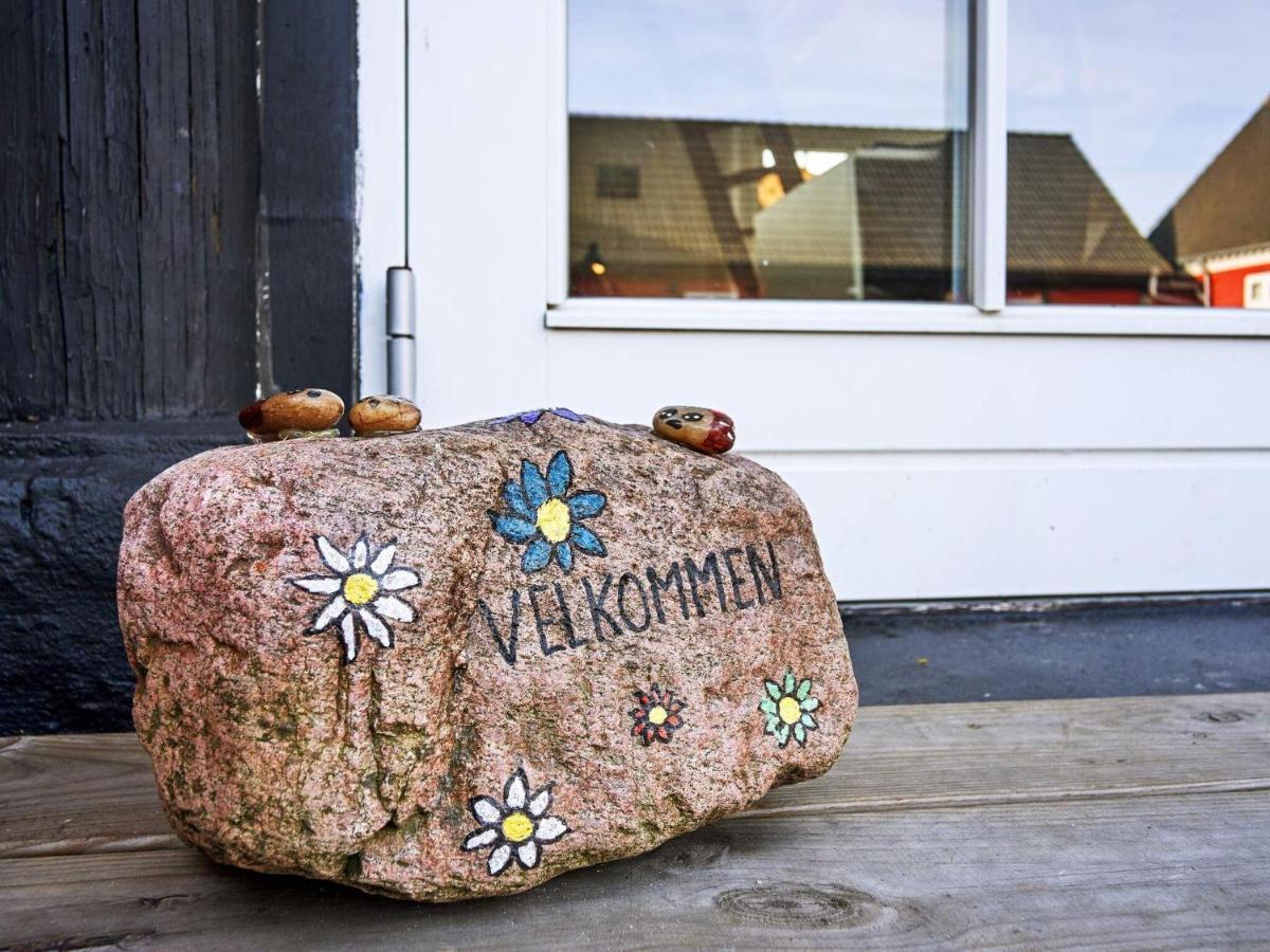5 Person Holiday Home In AÅkirkeby Exterior foto