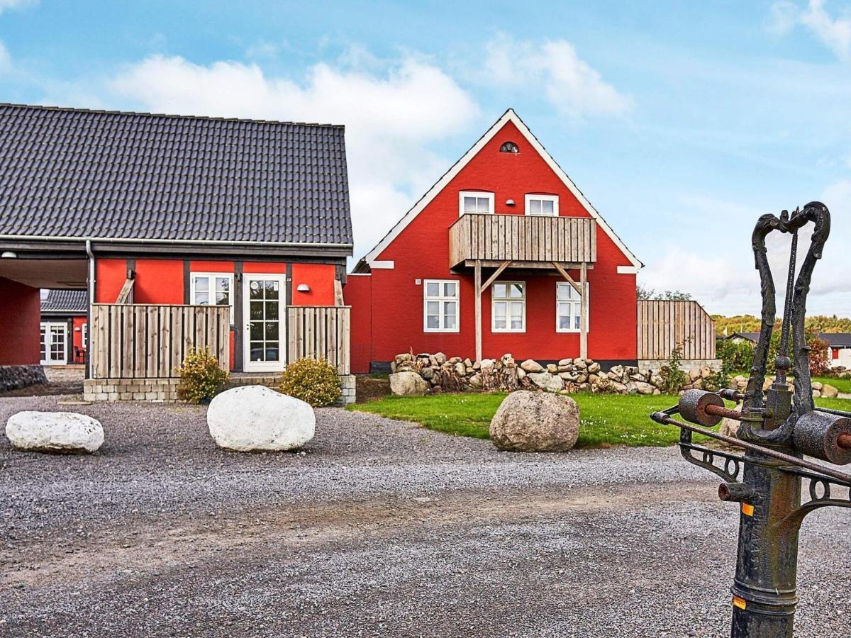 5 Person Holiday Home In AÅkirkeby Exterior foto
